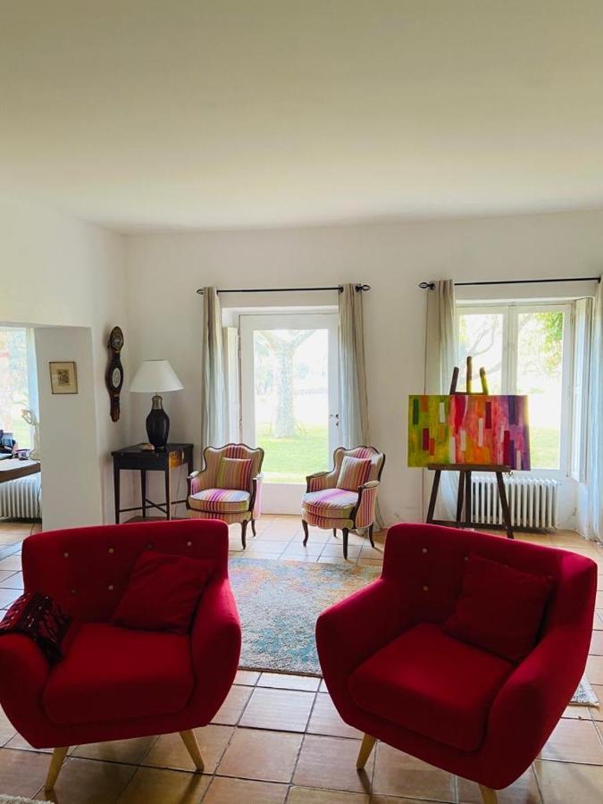 Villa Provencale Familiale Avec Piscine Гримо Экстерьер фото
